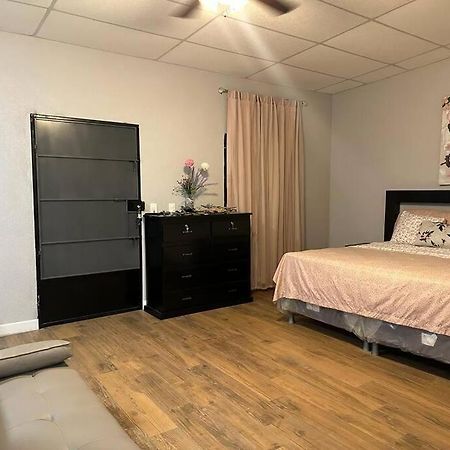Residencia Preciosa De 2 Planta Villa San Salvador Kültér fotó