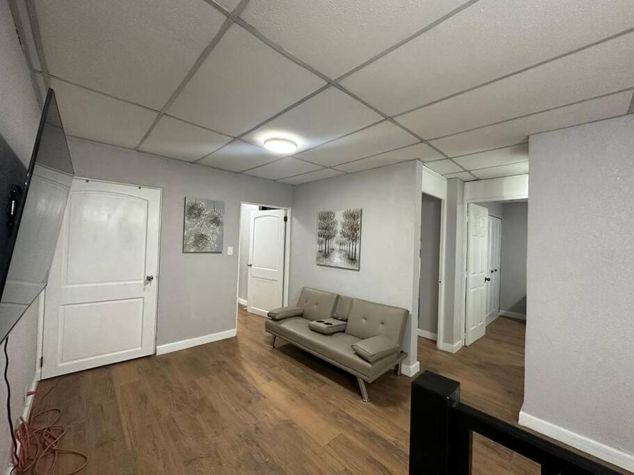 Residencia Preciosa De 2 Planta Villa San Salvador Kültér fotó